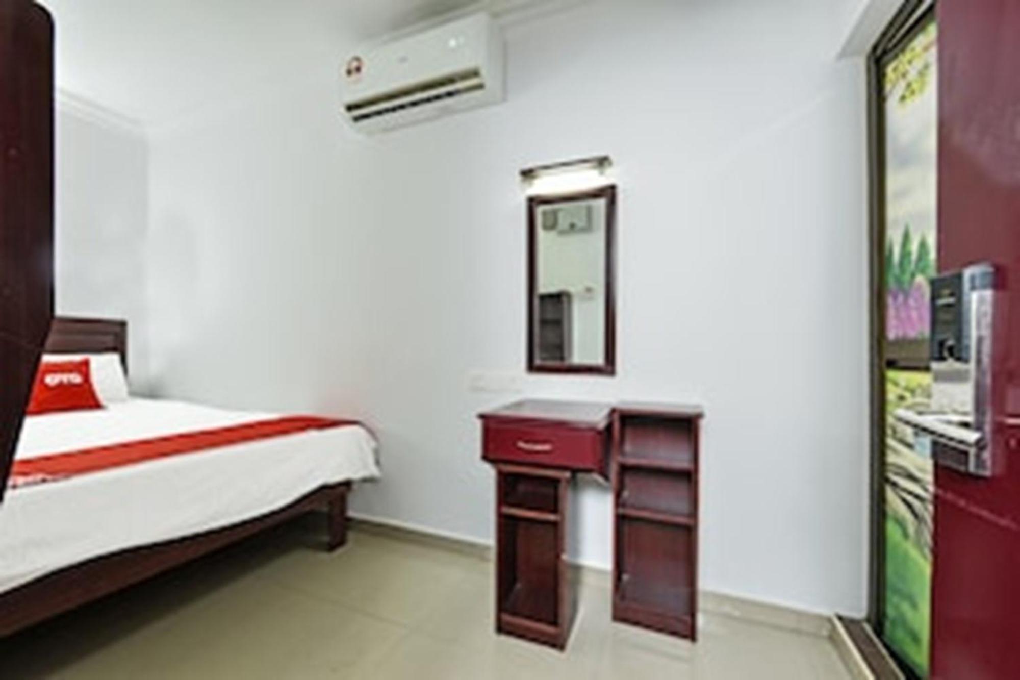 Super Oyo 90572 J Hotel Masjid India Kuala Lumpur Kültér fotó